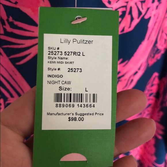 Lilly Pulitzer skirt in Night caw - Picture 4 of 8
